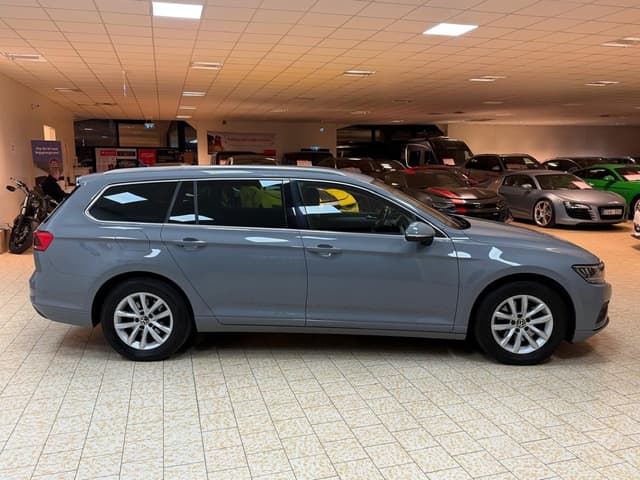 Volkswagen Passat i Örebro
