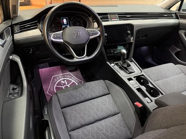 Volkswagen Passat i Örebro
